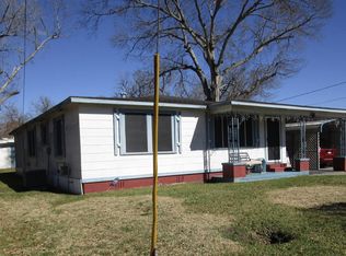 1004 Versailles Cres, New Iberia, LA 70560