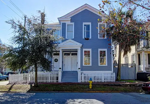 421 E Duffy St #A Photo 1