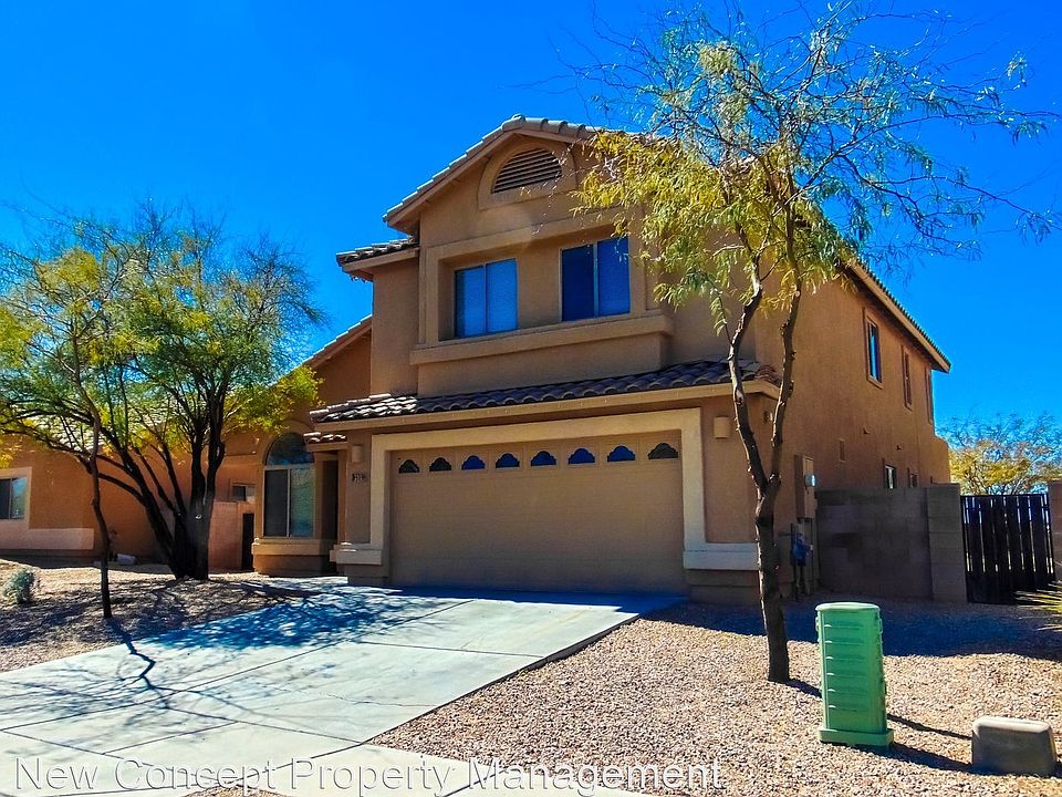 1st image of 5196 E Park Vista Dr