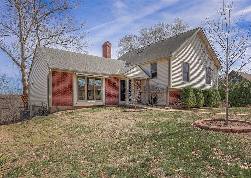1st image of 10923 Lydia Ave
