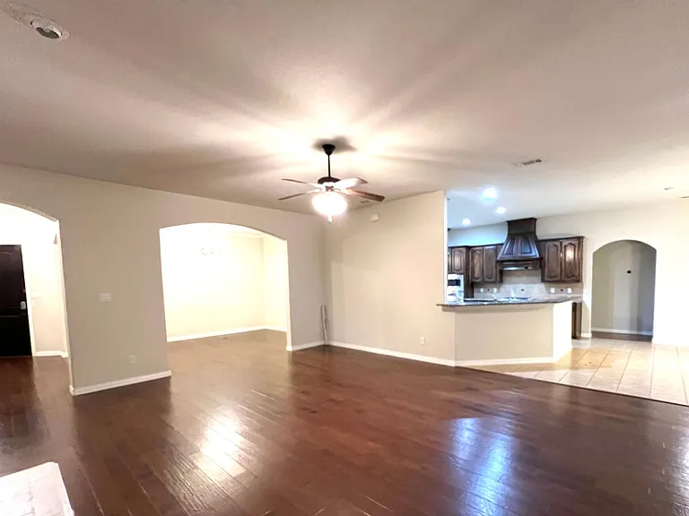 4013 Dalton Dr — Photo 6