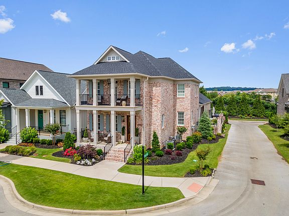 3rd image of 7055 Arbury Way #86