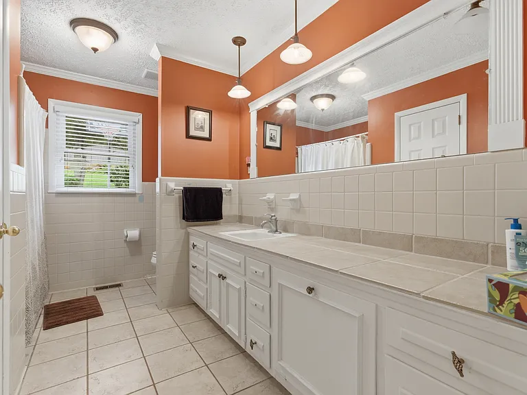 2117 Shades Crest Rd SE — Photo 13