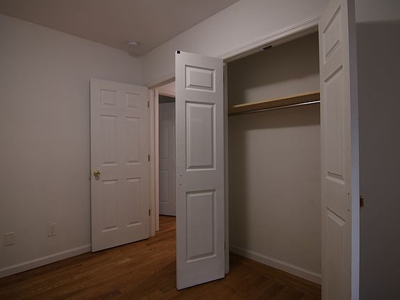 4th image of 311 W 95th St #4EE