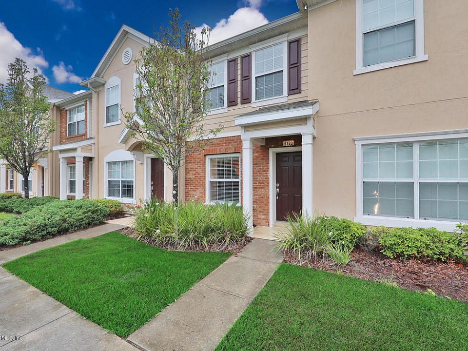 1st image of 8123 Summer Gate Ct