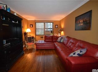 25-18 Union St #1E, Flushing, NY