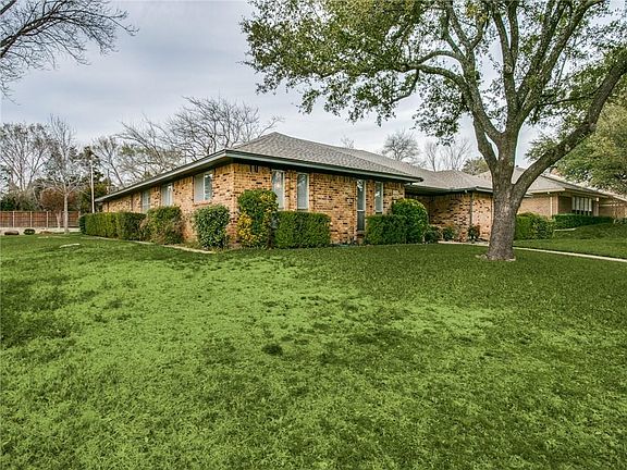 3rd image of 1219 Coventry Ln