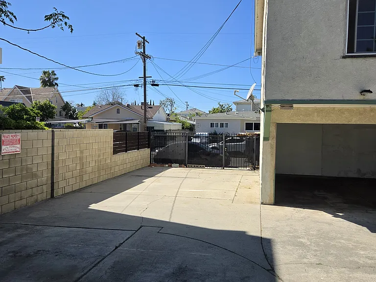 5723 Fair Ave #2-5723-1 — Photo 6