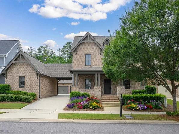 2752 Montauk Rd, Hoover, AL 35226