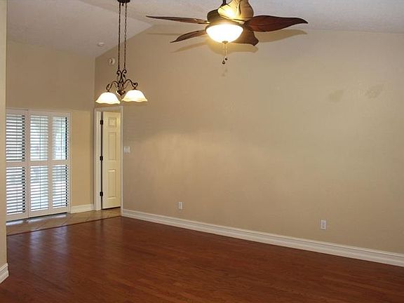 5th image of 429 Gun Cay Ln