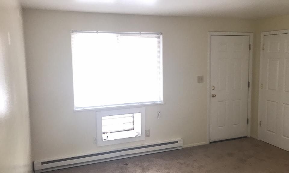 1st image of 15 N West St APT 27