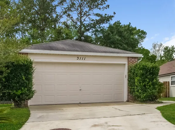 3111 Wavering Ln, Middleburg, FL 32068