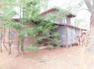 312 W Garfield Ave, Marion, WI 54950