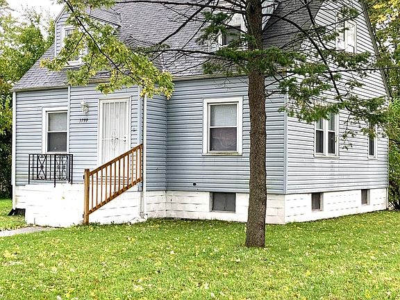 3rd image of 3799 Mississippi St