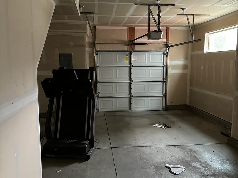 2329 W Bridge Ave — Photo 19