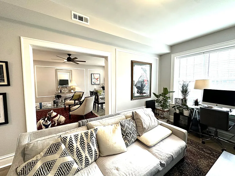 1354 W Carmen Ave #1F — Photo 16