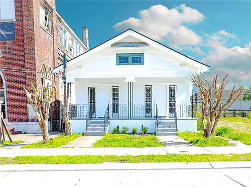 2921 Audubon St Photo 1