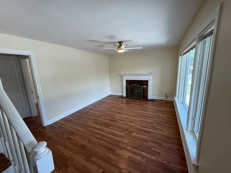 8212 Whipps Mill Rd — Photo 5