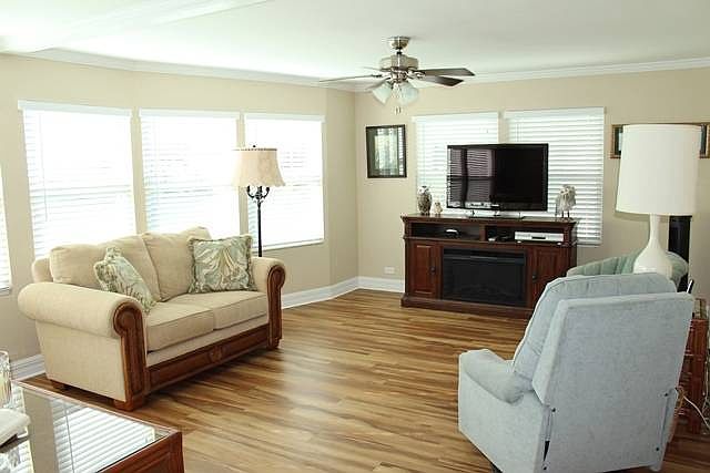 1st image of 35 Jurua Ct