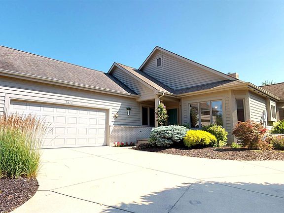 2nd image of 3626 Glenridge Ln