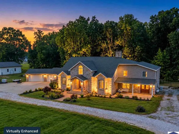 5116 W Cassaday Dr, West Terre Haute, IN 47885