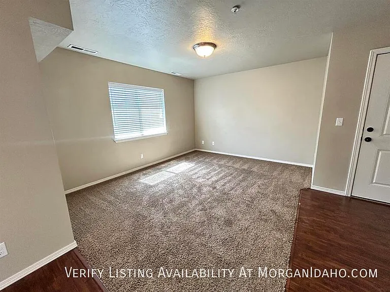 11862 W Fairview Ave #201 — Photo 2