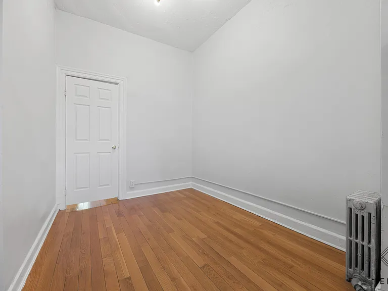 745 Park Ave #1D — Photo 8