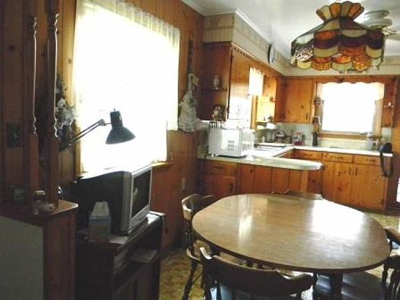 300 Evers Kitchen/ Dining