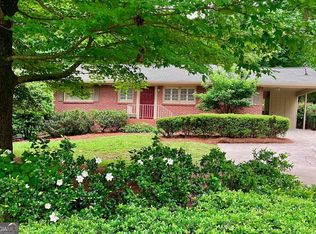 2556 Defoors Ferry Rd NW, Atlanta, GA