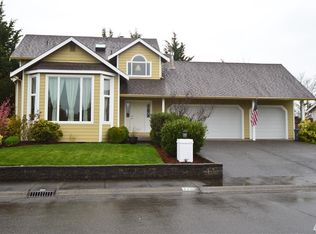 3205 Almadon St, Enumclaw, WA 98022