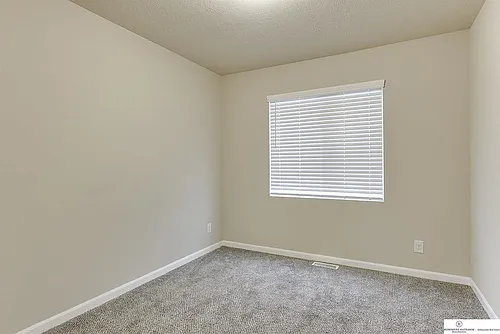 8802 Sunrise St Photo 1