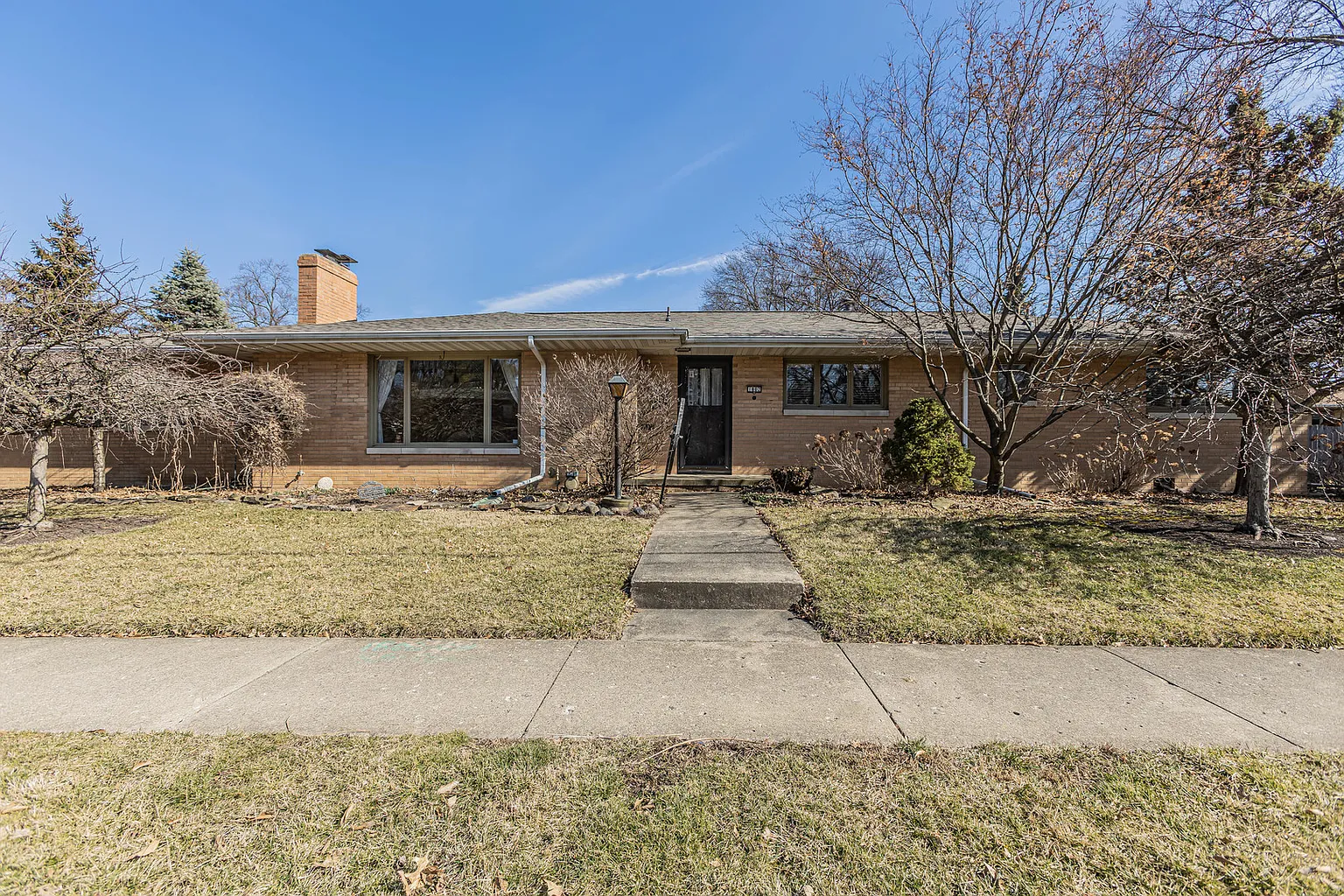 1802 S Vine St photo 1