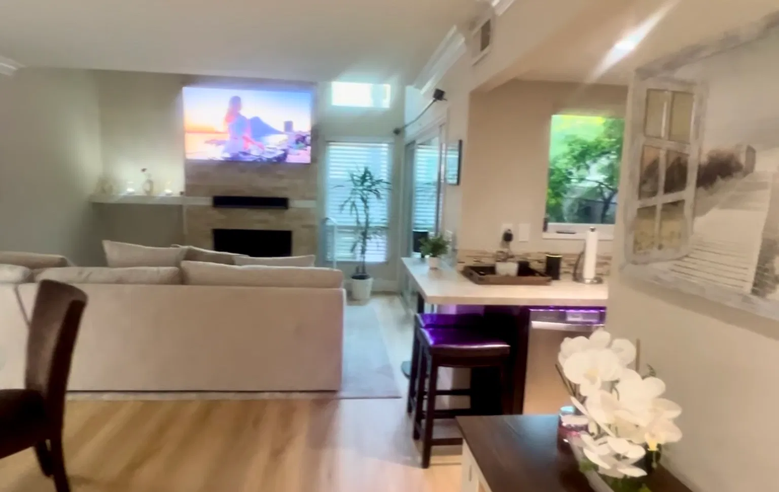 2522 Poplar Ln — Photo 4