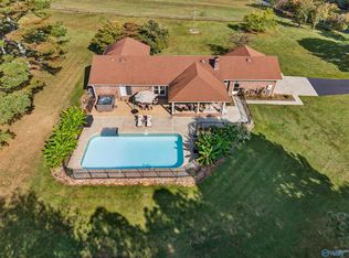 296 Mulberry Rd, Hazel Green, AL 35750