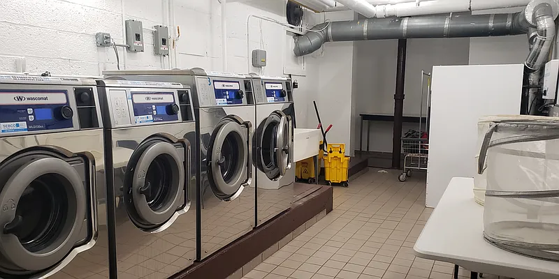 Rented by Lot & Units Realty Inc | media 14