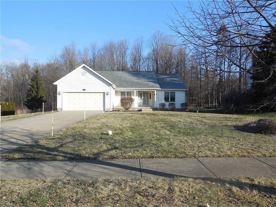 1st image of 32437 Springside Ln