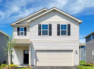 1371 Acadia Cir, Pingree Grove, IL 60140