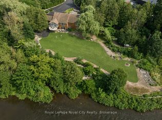 8060 Wellington St #18, Centre Wellington, ON N1M3E1
