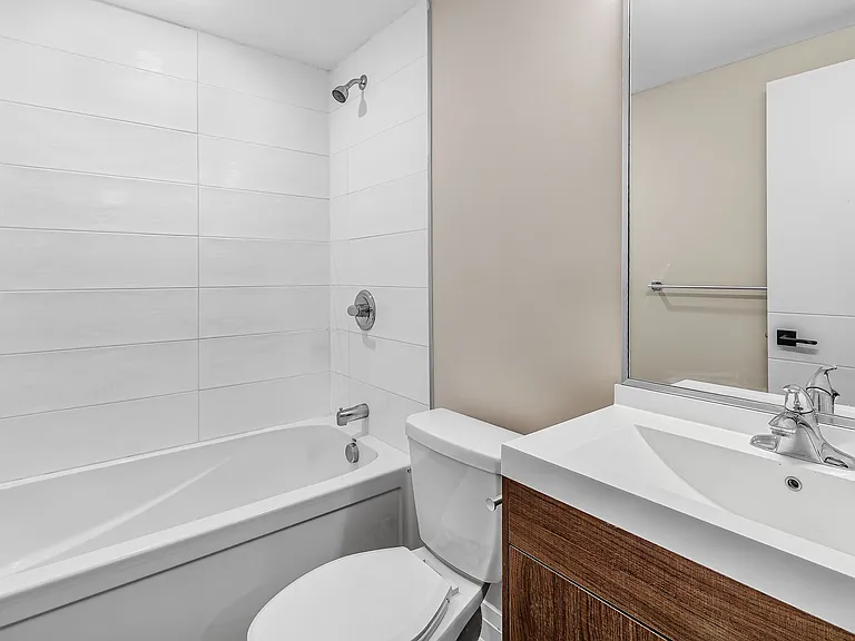 505 Churchill Ave N #5 — Photo 13