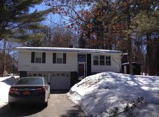 6 Amy Ln, Saratoga Springs, NY 12866