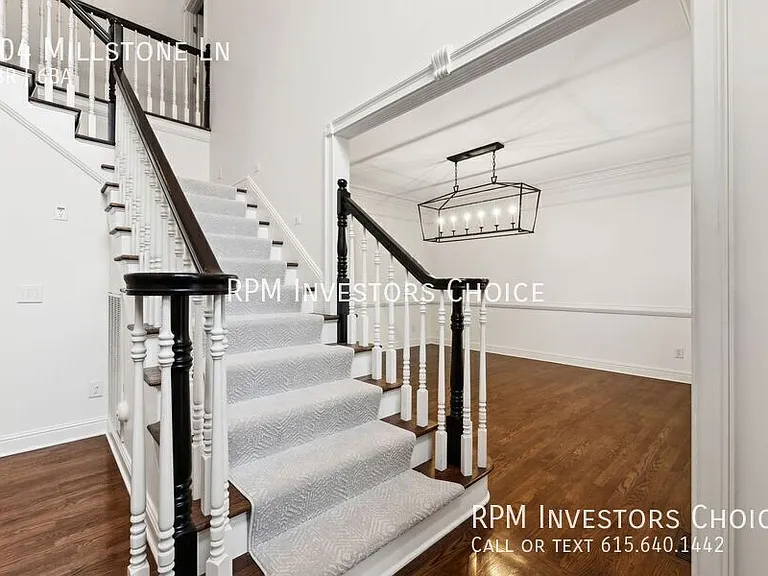 704 Millstone Ln — Photo 10