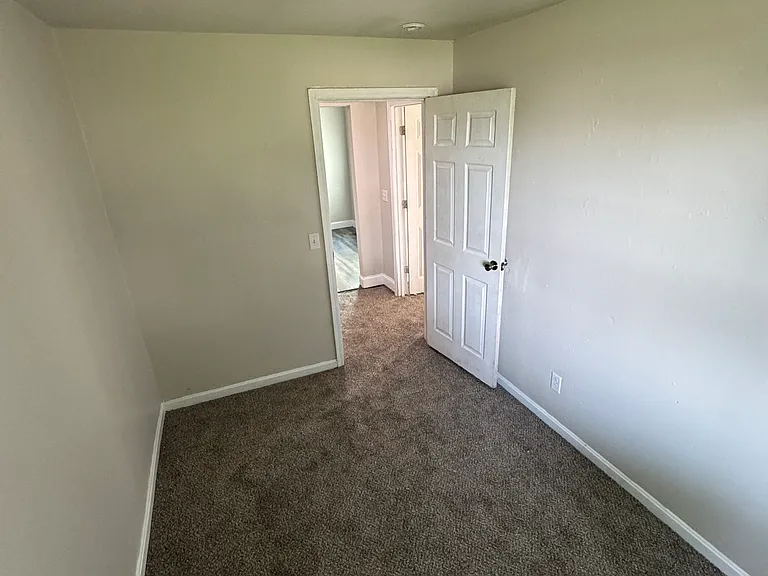 1201 Shuler Ave #1 — Photo 5