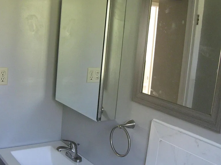 327 Trout Lake Ct — Photo 8
