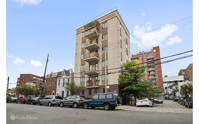 Sold by Douglas Elliman | media 15