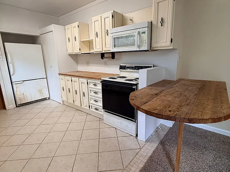 5725 E University Ave — Photo 31