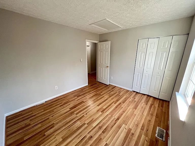 7113 Beaverwood Dr — Photo 9