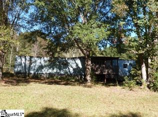 220 Avis Ln, Liberty, SC 29657