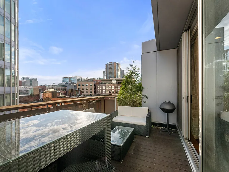 88 Kingston St #Penthouse 7C — Photo 24