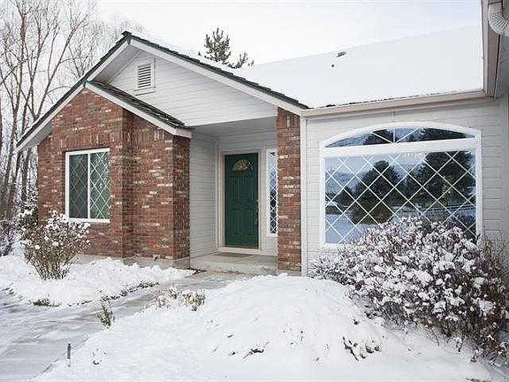 3rd image of 2244 Plum St