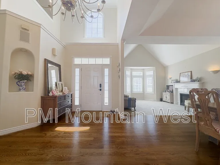 49 N Fairway Dr — Photo 17